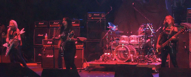girlschool band